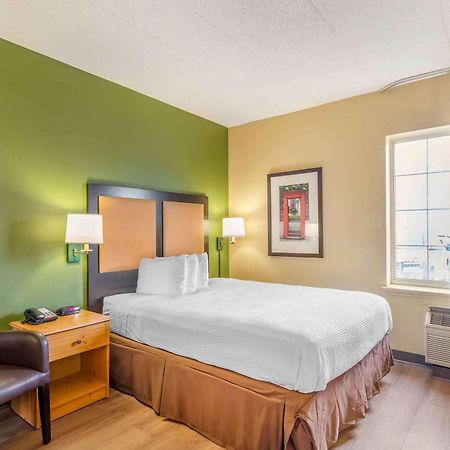 אוקברוק טראס Extended Stay America Select Suites - Chicago - Lombard - Oakbrook מראה חיצוני תמונה
