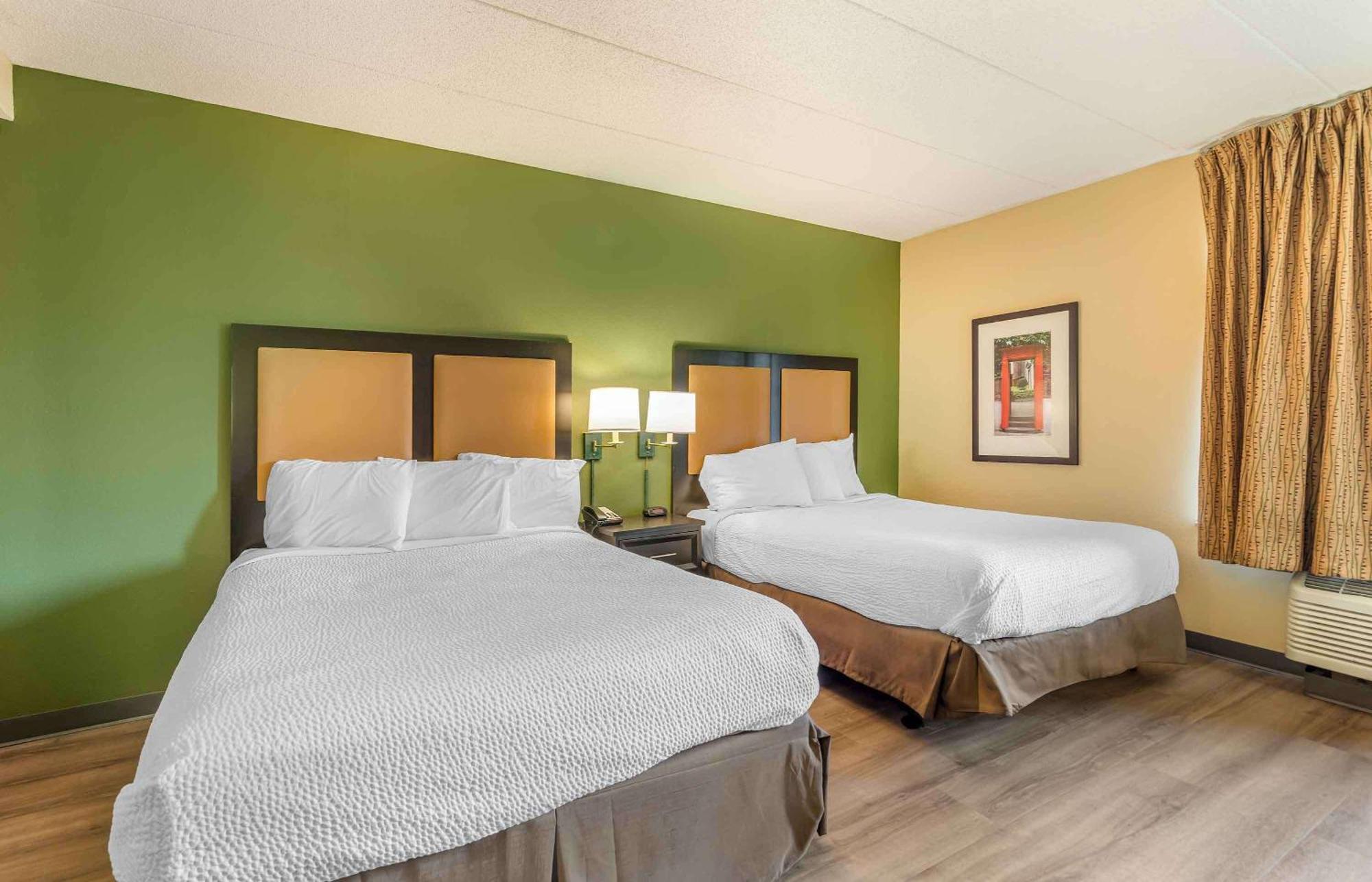 אוקברוק טראס Extended Stay America Select Suites - Chicago - Lombard - Oakbrook מראה חיצוני תמונה