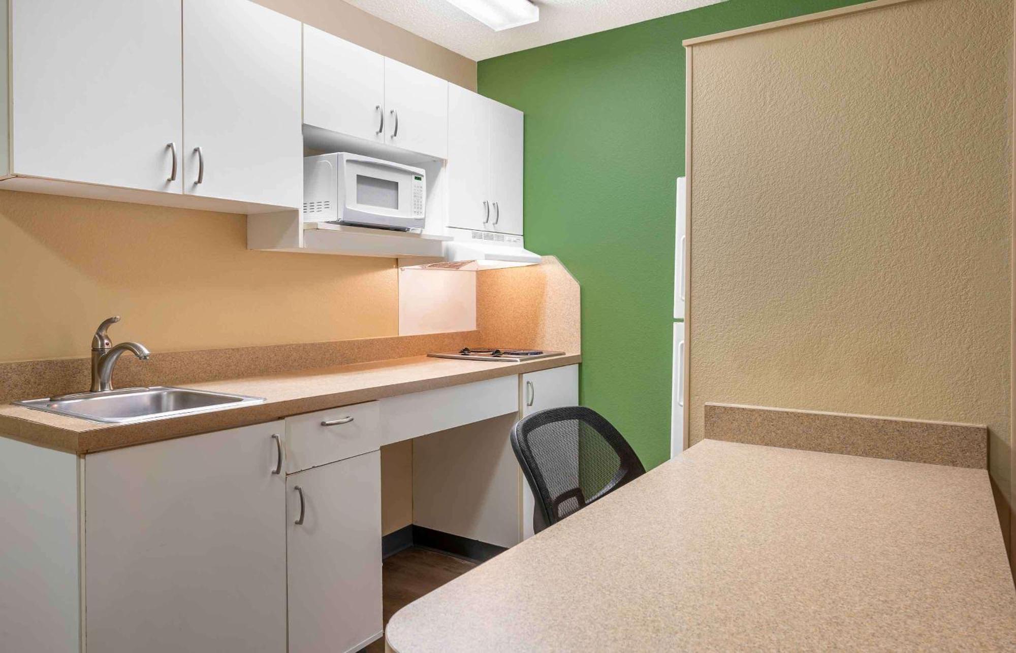 אוקברוק טראס Extended Stay America Select Suites - Chicago - Lombard - Oakbrook מראה חיצוני תמונה